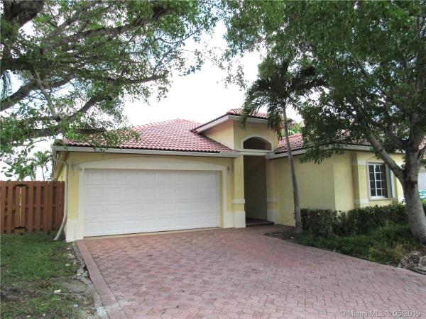 Bonita Lakes, 12101 SW 135th Ter, Three Lakes, Florida 33186, image 2