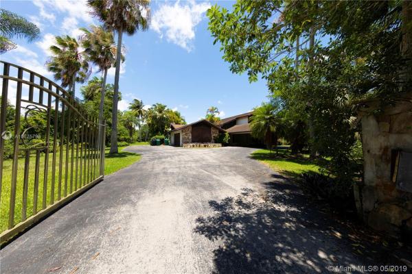 Redland No HOA, 18955 SW 270th St, Redland, Florida 33031, image 2