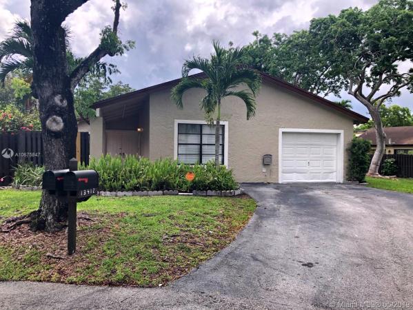 The Crossings, 13412 SW 108th St Cir N, The Crossings, Florida 33186, image 2