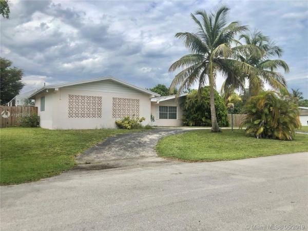 Whispering Pines Estates, 8601 SW 185th St, Cutler Bay, Florida 33157, image 2