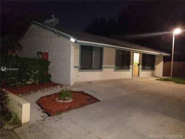 Vista Verde, 20809 NW 41 Avenue Rd #, Miami Gardens, Florida 33055, image 2