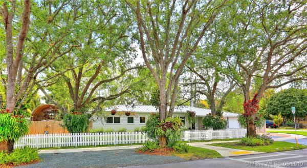 6180 SW 48th St, Unincorporated Dade County, Florida 33155, image 2