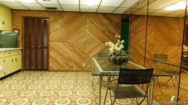 Oriole Estates, 3319 NW 42nd St, Lauderdale Lakes, Florida 33309, image 2