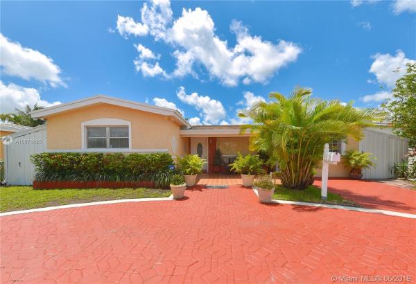Miramar Tropical, 7606 Lasalle Blvd, Miramar, Florida 33023, image 2