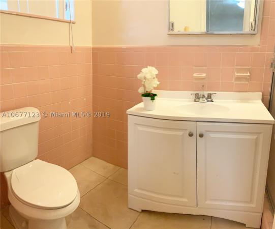 Marion Manor, 200 NE 175th St, Miami, Florida 33162, image 3