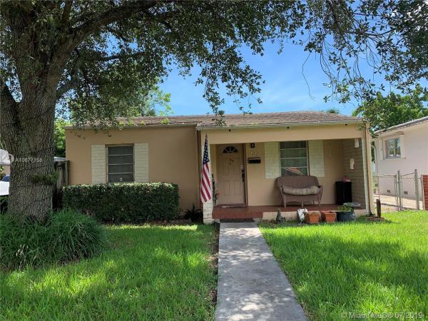 Hialeah Golf Course, 232 Shadow, Miami Springs, Florida 33166, image 2
