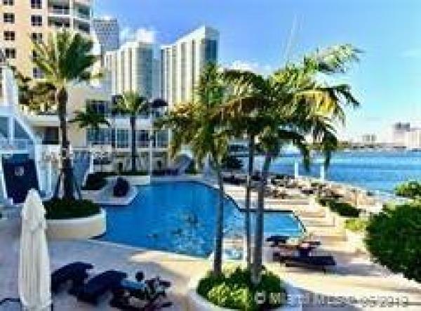 Two Tequesta Point, 808 Brickell Key Dr #3007, Miami, Florida 33131, image 2