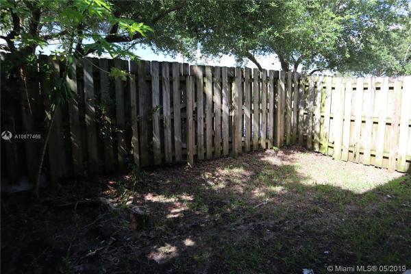 Palm Breeze, 2530 SE 15th Ct, Homestead, Florida 33035, image 2