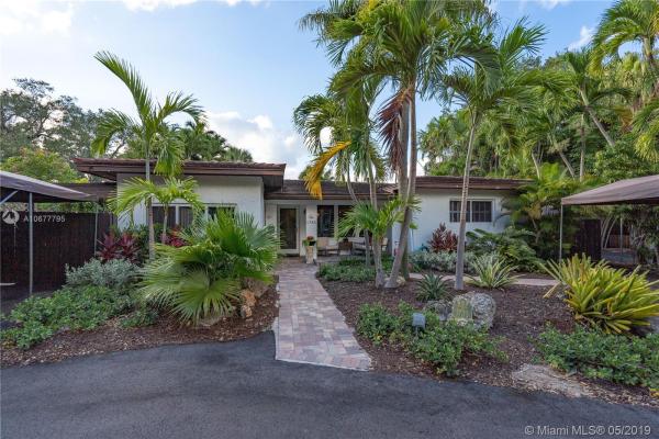 Carlaine Terrace, 1785 NE 137th Ter, North Miami, Florida 33181, image 2