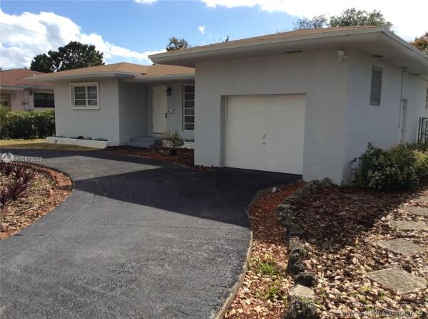 Monticello Park, 1060 NE 166th St, North Miami Beach, Florida 33162, image 2