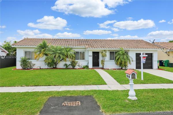 Peacock Place, 15260 SW 100th Ave, Palmetto Estates, Florida 33157, image 2