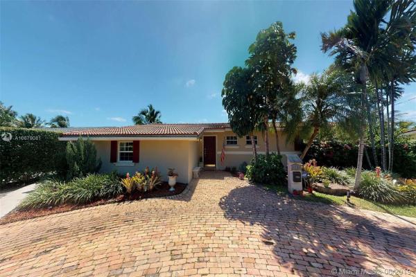 Sunswept Isle, 21131 NE 24th Ct, Ojus, Florida 33180, image 2