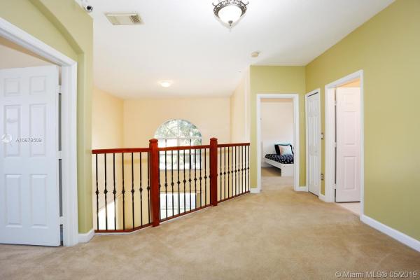 Crestview, 14021 SW 152nd Ter, Richmond West, Florida 33177, image 2