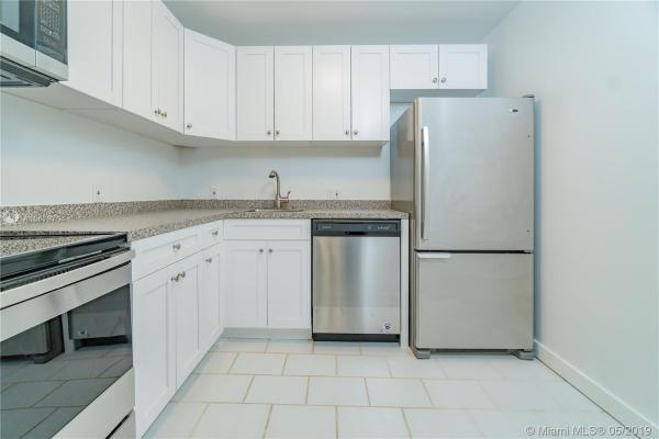Coronado Tower 2, 20301 W Country Club Dr #525C, Aventura, Florida 33180, image 2