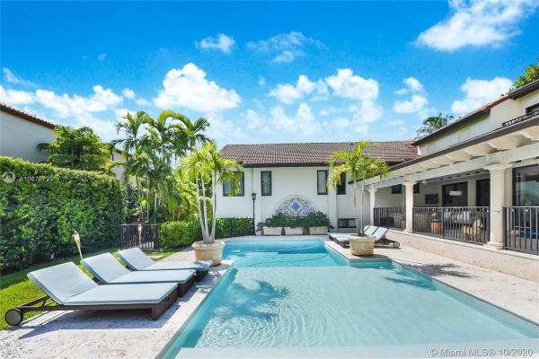 Cocoplum, 7133 W Lago Dr, Coral Gables, Florida 33143, image 2