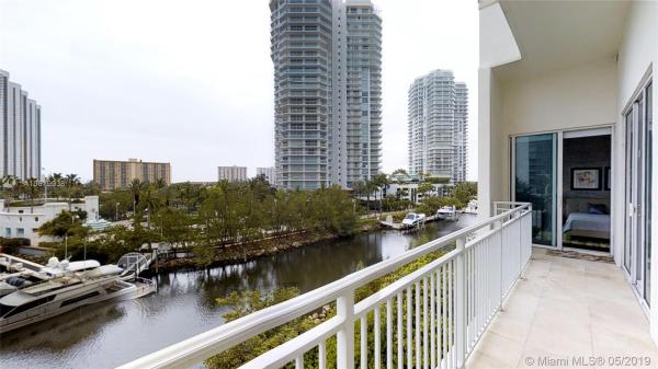 St Tropez On The Bay, 150 Sunny Isles BLVD #TH-401, Sunny Isles Beach, Florida 33160, image 2