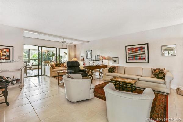 Delvista Townhomes, 20440 NE 34th Ct #14, Aventura, Florida 33180, image 2