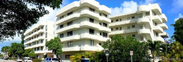 Byron Bay, 8201 Byron Ave #304, Miami Beach, Florida 33141, image 2