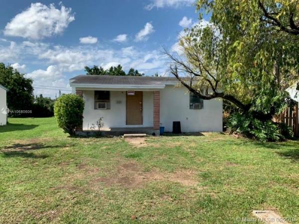 McClure Manors, 1261 NW 9th Ct, Homestead, Florida 33030, image 2