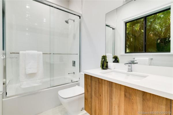 Coconut Grove Park, 3630 Avocado Ave, Miami, Florida 33133, image 2