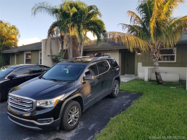 Devon Aire Villas, 12316 SW 110 S Canal Street Rd #, The Crossings, Florida 33186, image 2