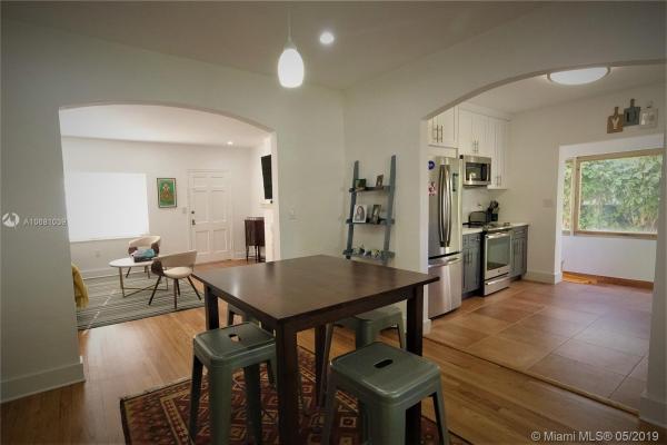 Grove Park, 821 NW 15th Ave, Miami, Florida 33125, image 2