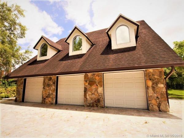 Laurel Oaks, 11822 Silver Oak Dr, Davie, Florida 33330, image 2