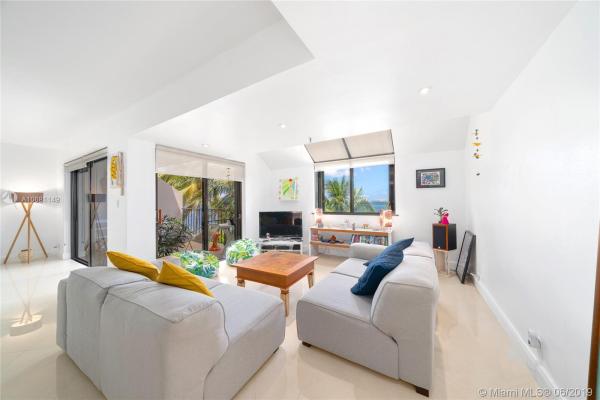 Brickell Key One, 520 Brickell Key Dr #ABH45, Miami, Florida 33131, image 2