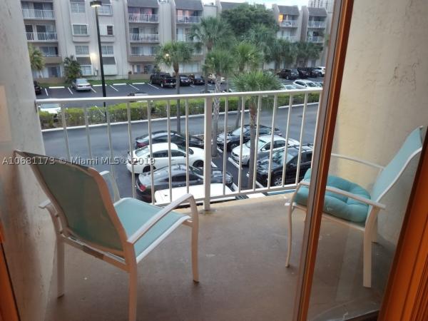Kings Creek South, 7765 SW 86th St #F2-302, Kendall, Florida 33143, image 3