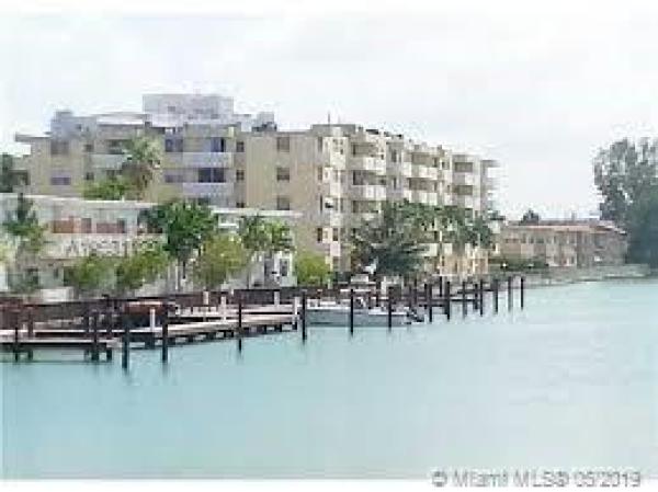 Waterway Plaza, 7900 Tatum Waterway Dr #512, Miami Beach, Florida 33141, image 2