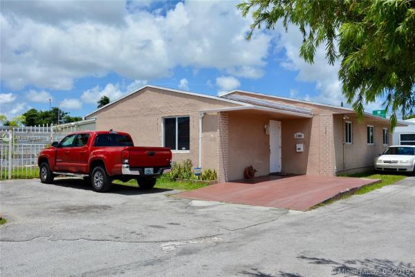 Comfort Manor, 1309 NW 36th Ave, Miami, Florida 33125, image 2