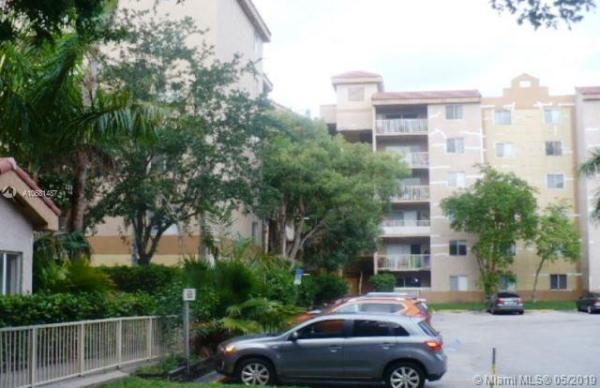 Kendall Lake Towers, 15221 SW 80th St #313, Kendall West, Florida 33193, image 2