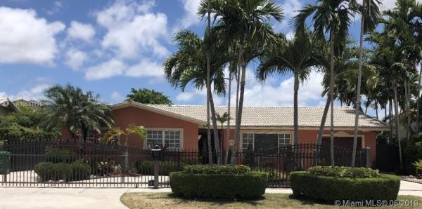 3757 SW 99th Ave, University Park, Florida 33165, image 2