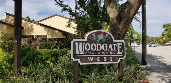 Woodgate West, 6927 SW 128th Ct, Kendale Lakes, Florida 33183, image 2
