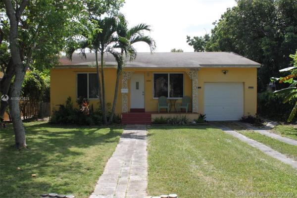 10880 NE 2nd Pl, Unincorporated Dade County, Florida 33161, image 2
