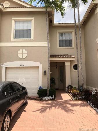Silver Falls, 4302 SW 124th Way, Miramar, Florida 33027, image 2