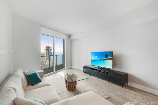 Quantum On The Bay, 1900 N Bayshore Dr #3008, Miami, Florida 33132, image 2