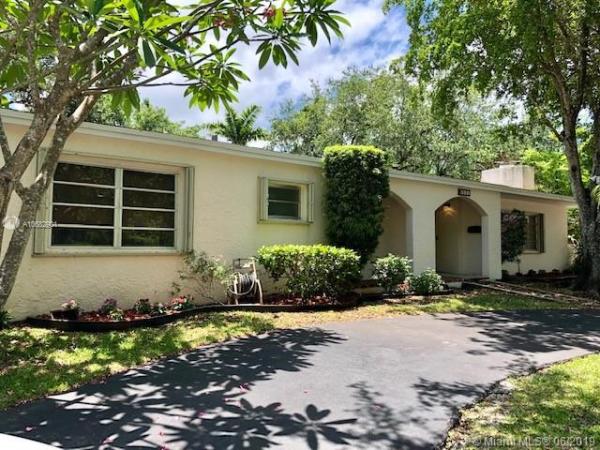 Cherry Grove, 8841 SW 92nd Pl, Kendall, Florida 33176, image 2
