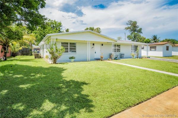 Sunrise Golf Village, 5881 NW 14th Ct, Sunrise, Florida 33313, image 2