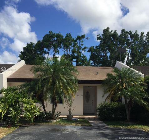 Bent Tree, 13954 SW 55th St, Kendale Lakes, Florida 33175, image 2