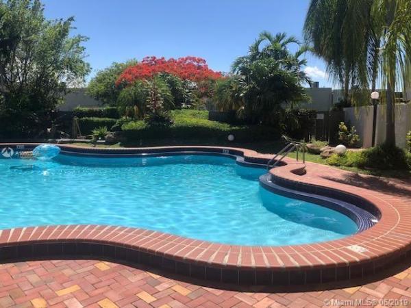 Oasis, 4730 SW 67th Ave #I-8, Glenvar Heights, Florida 33155, image 2