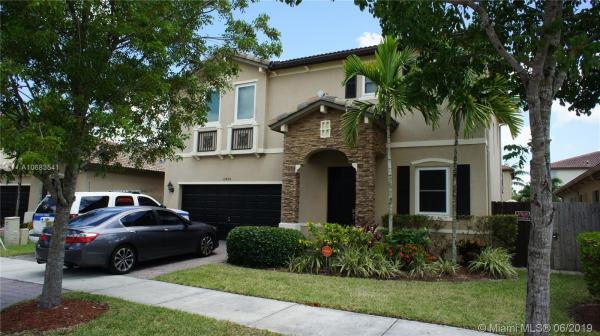Enclave At Black Point Marina, 10484 Sw 225th Ter, Cutler Bay, Florida 33190, image 2