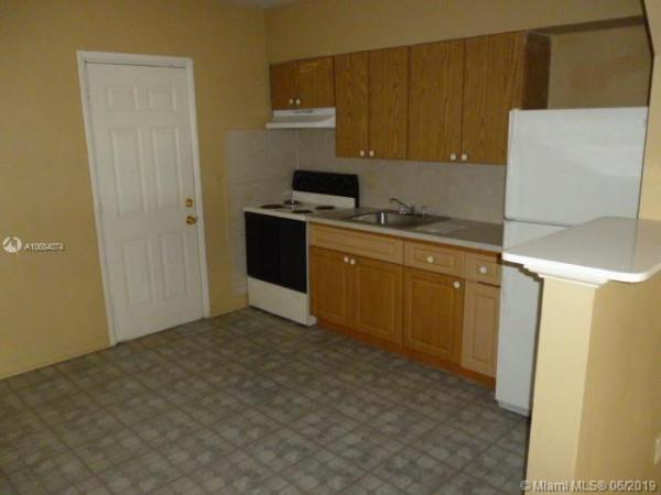1287-1289 NE 110th Ter, Unincorporated Dade County, Florida 33161, image 2