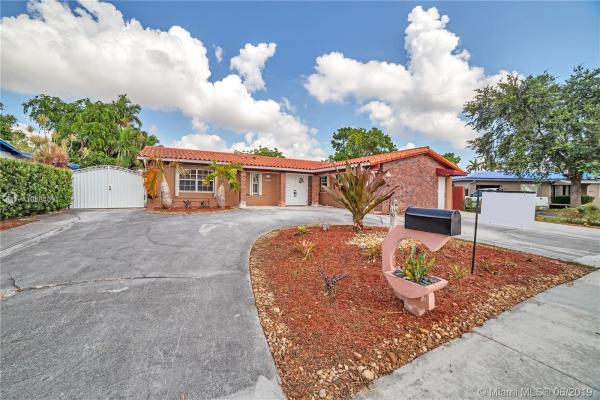 Southern Estates, 2650 SW 119th Ct, Tamiami, Florida 33175, image 2