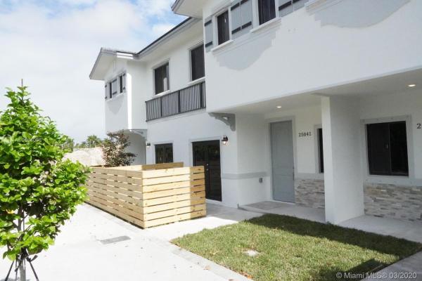 Tropical Breeze Townhouses, 13307 SW 250th #306, Princeton, Florida 33032, image 2