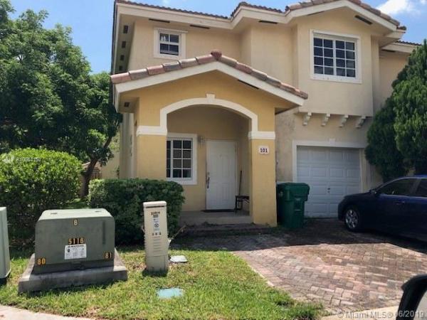 Cedars Woods Homes, 13978 SW 260th St #10, Naranja, Florida 33032, image 2