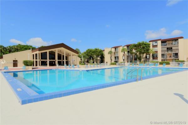 Promenade At Kendale Lakes, 14601 N Kendall Dr #212K, Kendale Lakes, Florida 33186, image 2