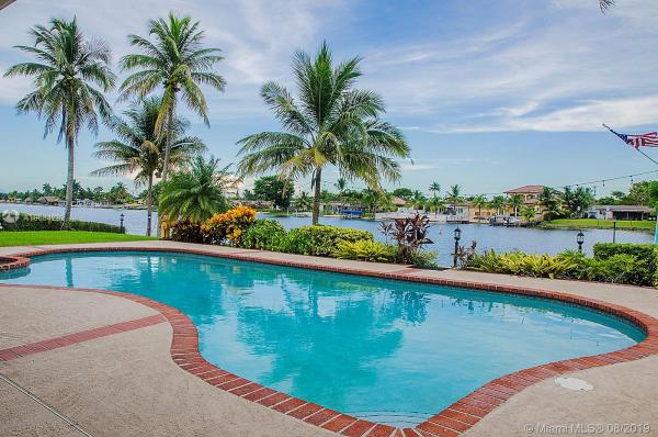 Palm Springs North Residential, 8500 NW 174th St, Palm Springs North, Florida 33015, image 2