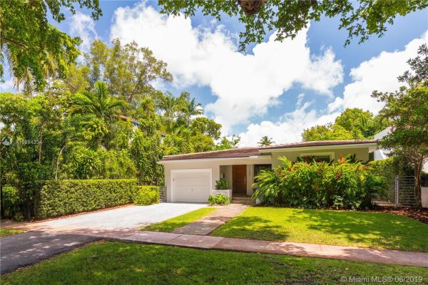 Granada, 1009 Asturia Ave, Coral Gables, Florida 33134, image 2