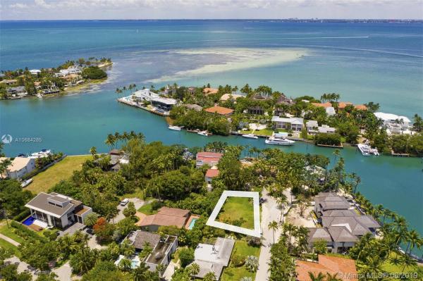 Harbor Cove, 630 Sunset Cir, Key Biscayne, Florida 33149, image 2